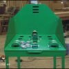 Juego de la rana con la mesa metálica, una rana, dos puentes, un molinete y 10 fichas de fundición