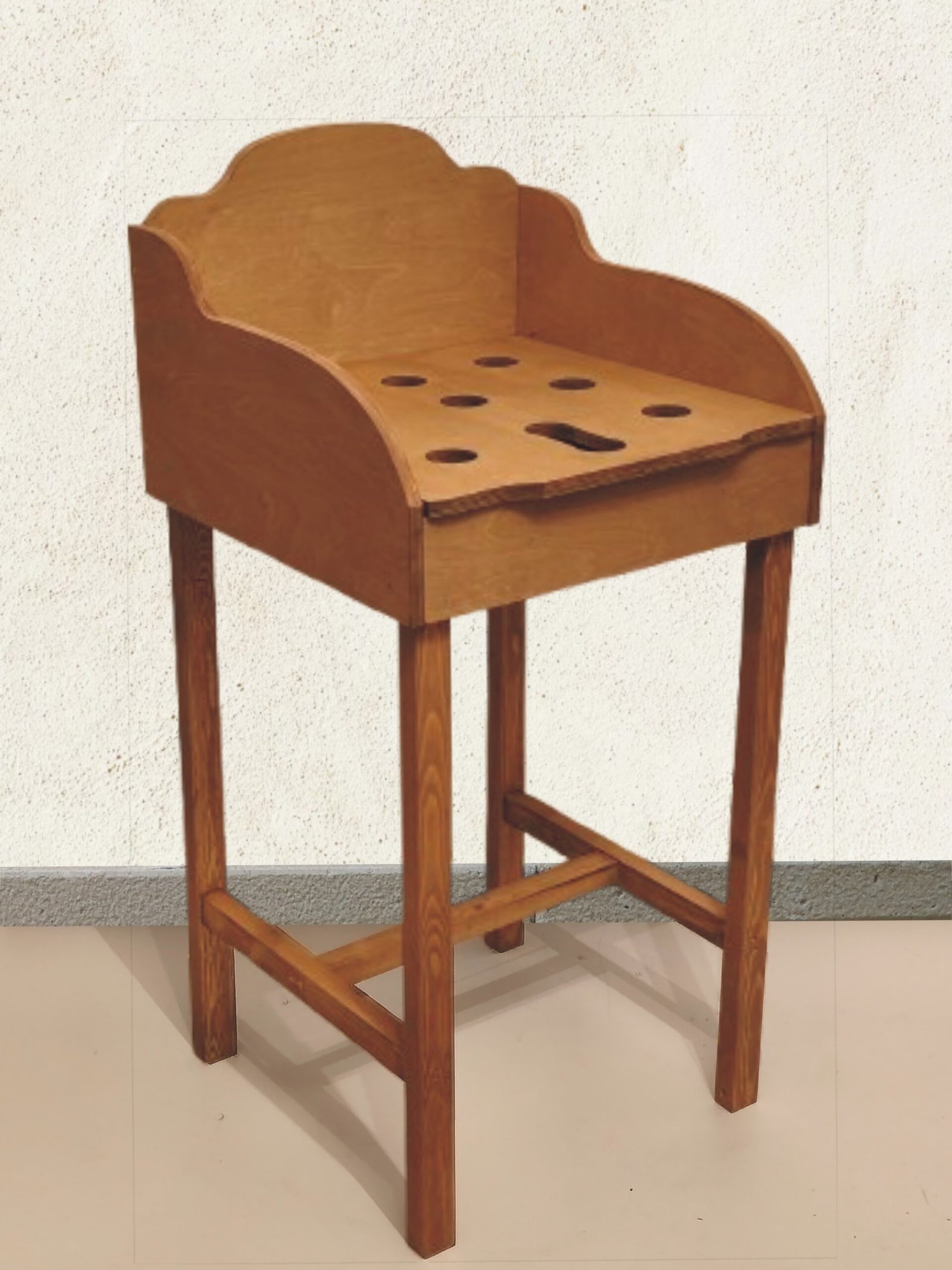 mesa Delta tratada para exterior puntuación grabada sin accesorios metálicos